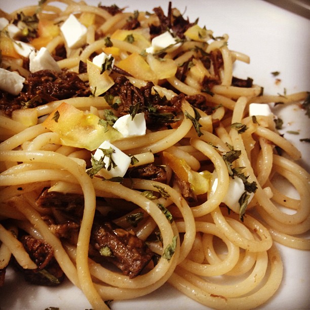 spaghetti adobo.jpg
